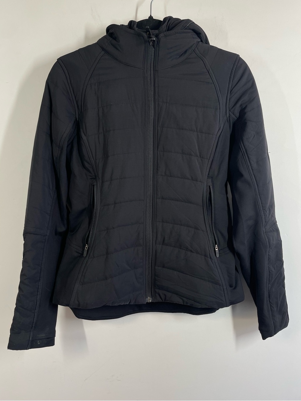 Lululemon Black Another Mile Hooded Jacket Full Zip Running Athleisure Size 6